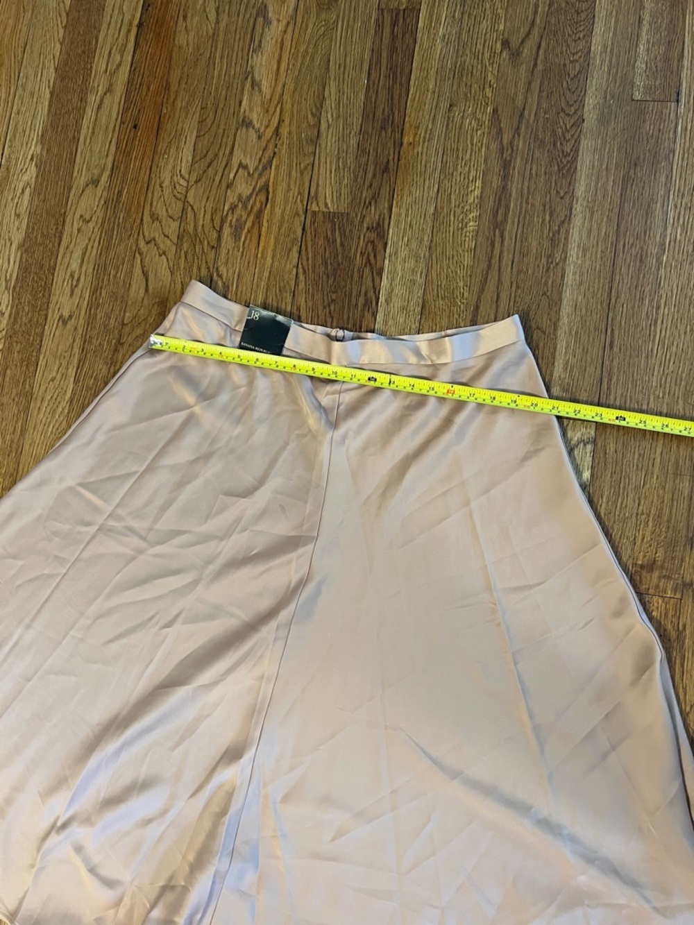 Banana Republic Chic Beige Maxi Skirt - Picture 12 of 13